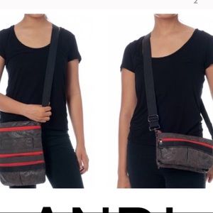 Good condition ANDI GO messenger bag